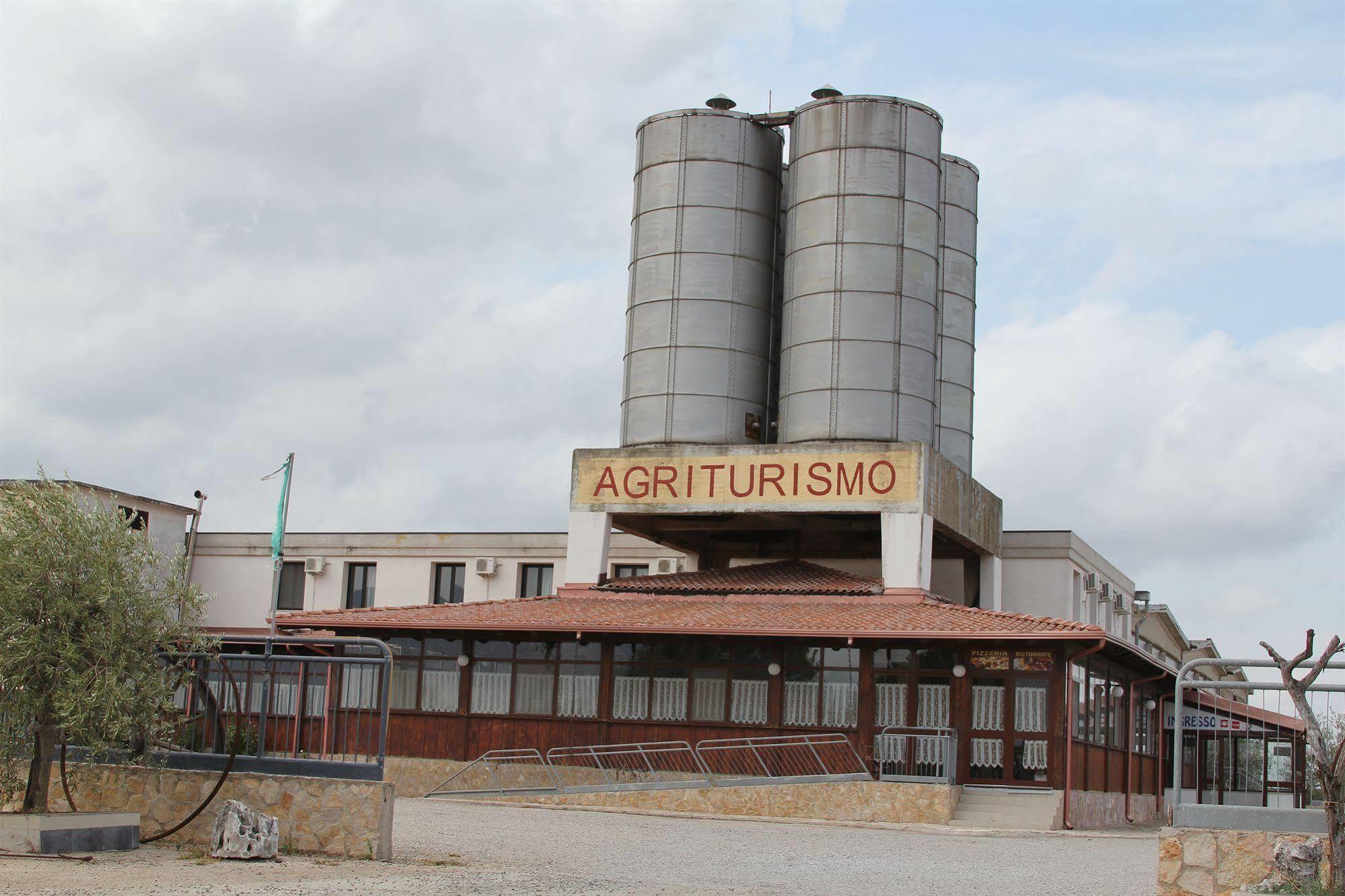 Agriturismo Silos Agri 산세베로 외부 사진